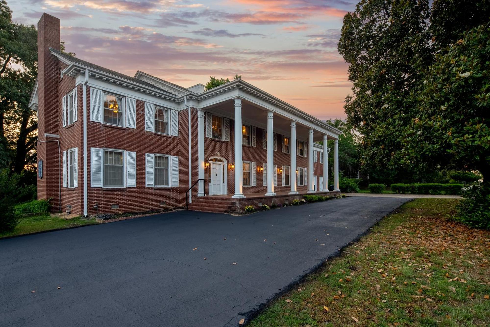 Beland Mansion-Treasured Mist Suite! Fort Smith Dış mekan fotoğraf